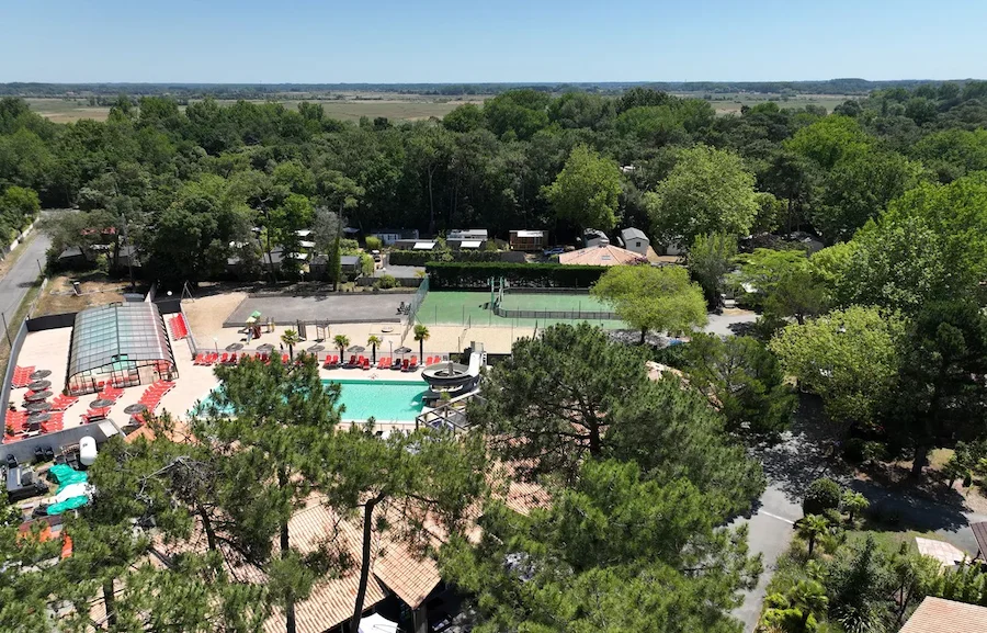 vue panoramique d'un camping proche noirmoutier